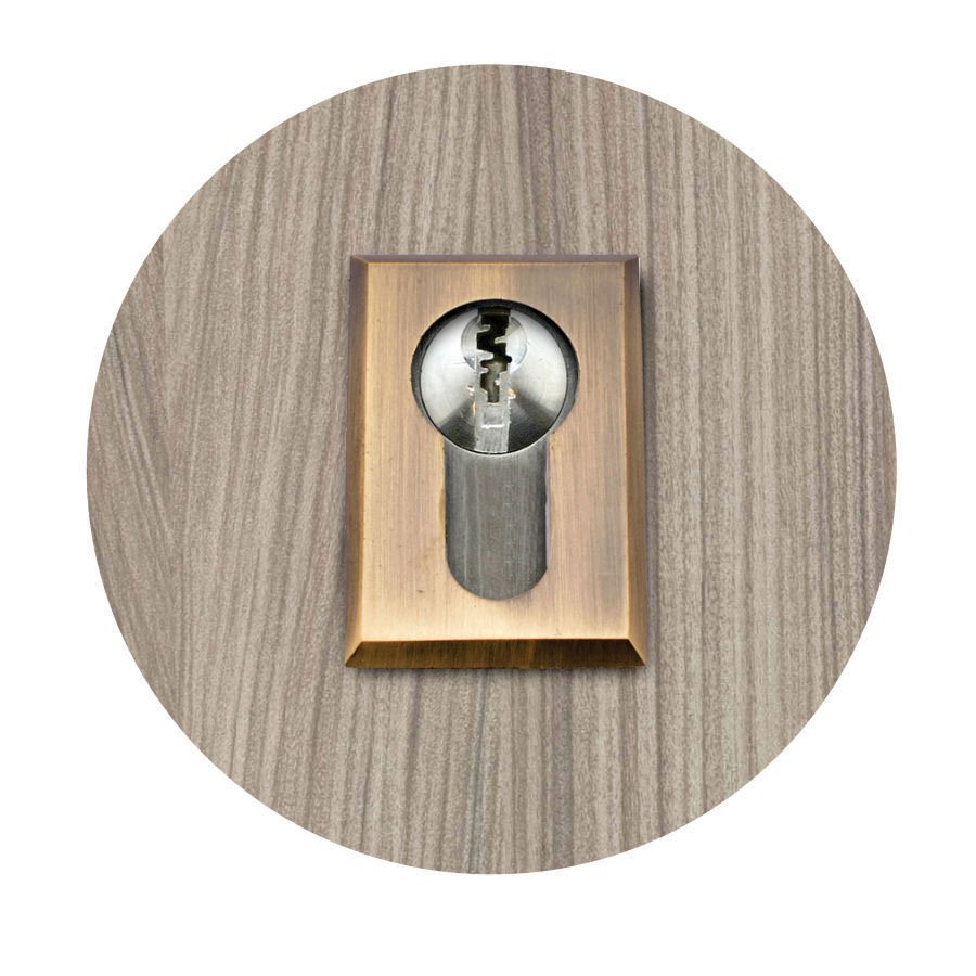 F15 Key Hole